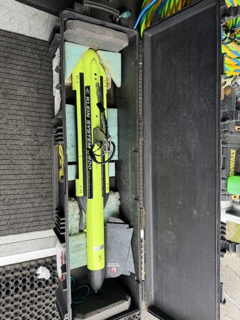 4738-used-klein-3900-sidescan-sonar_2
