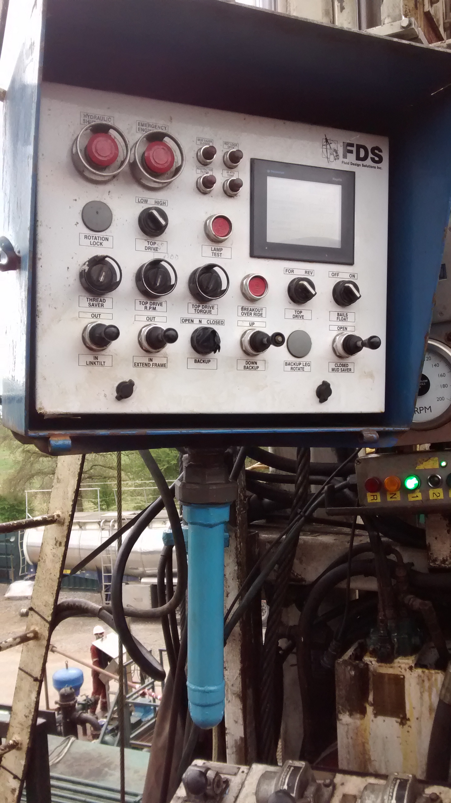 4622-fds-150-top-drive-c-w-cat-hpu_8