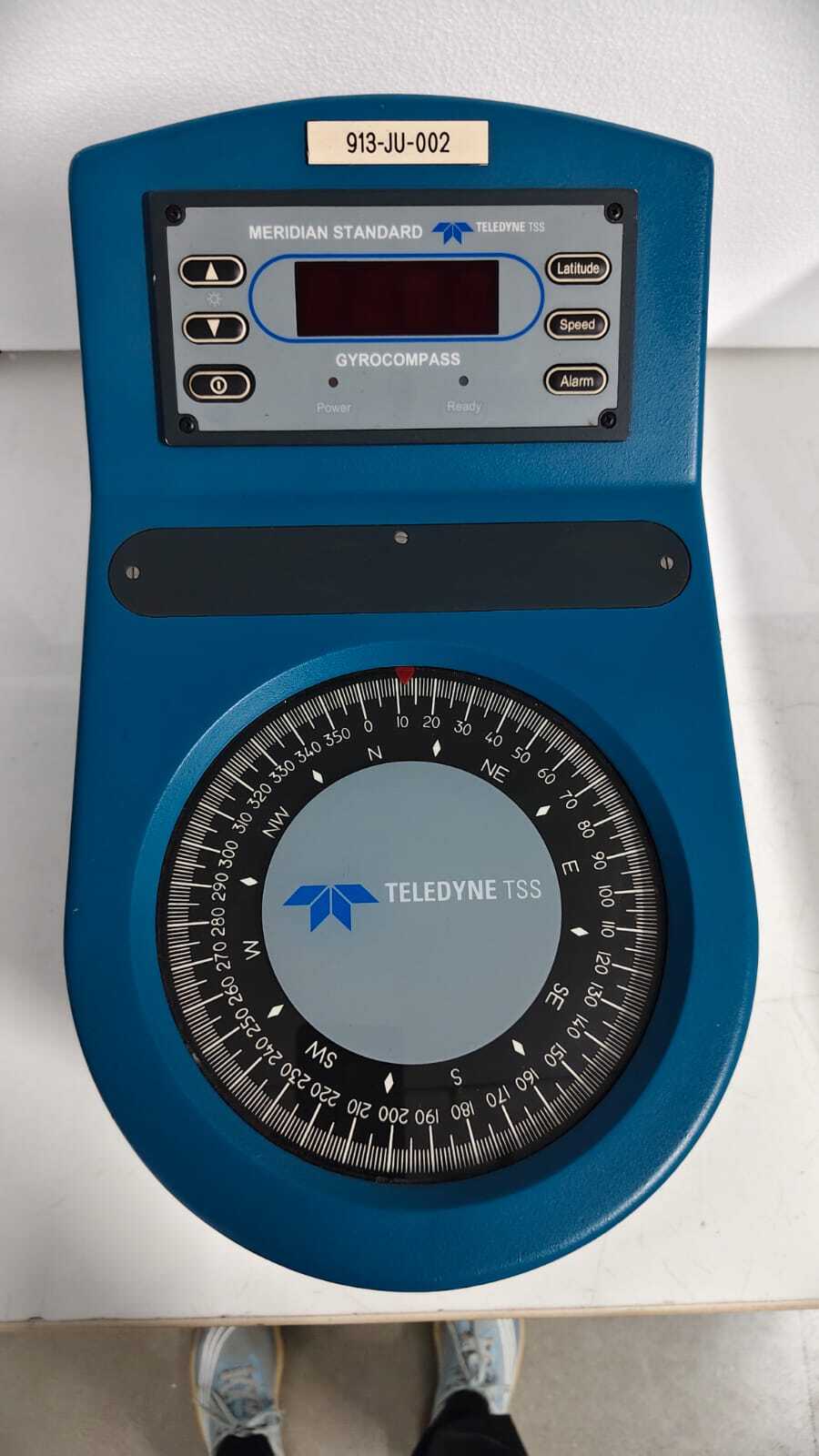 4559-meridian-surveyor-gyrocompass_1