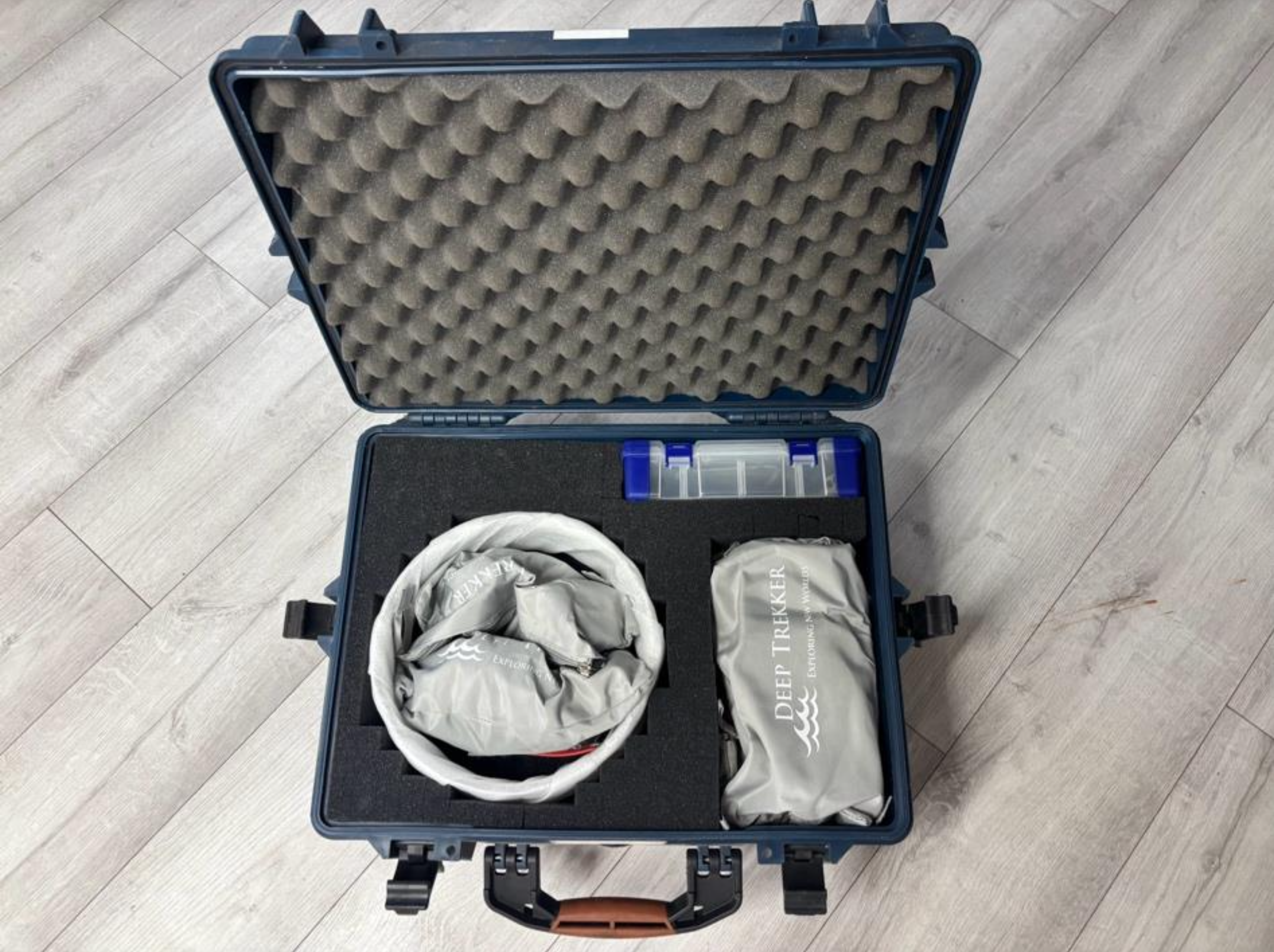 4445-2-off-deep-trekker-dtg2-rov-systems_7